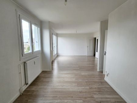 Location Appartement 4 pièces 77m² COMPIEGNE 60200 - Photo 5
