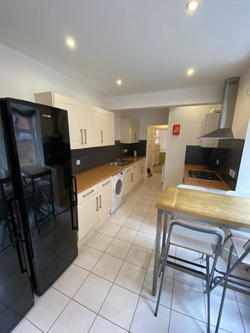 63 William Street - Great Location & Brand New BathroomsLoughborough - Photo 3