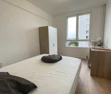 Location Appartement 12.00 m - Photo 3