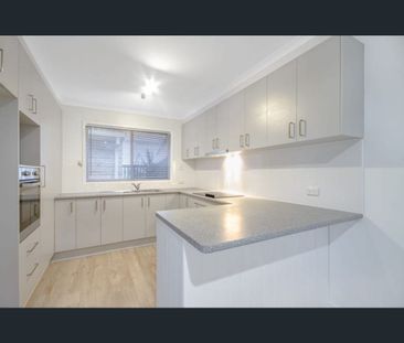 QUALITY VILLA IN TWEED HEADS / GREENBANK - Photo 5