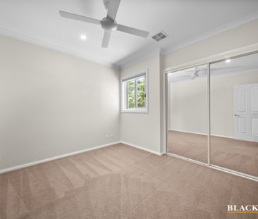 7 Phillip Avenue, Queanbeyan NSW 2620 - House For Rent | Domain - Photo 6