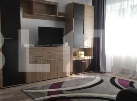 Apartament cu 1 camera, decomandat, 28 mp, zona Cinema Marasti - Photo 2