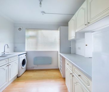 Mandeville Court, Strode Street, Egham,TW20 - Photo 5