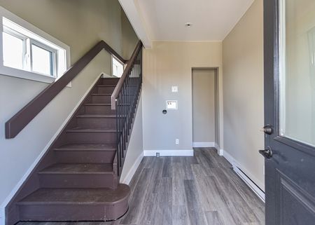 Orillia: 1 Bedroom Basement Apartment, Parkview Ave. - Photo 2