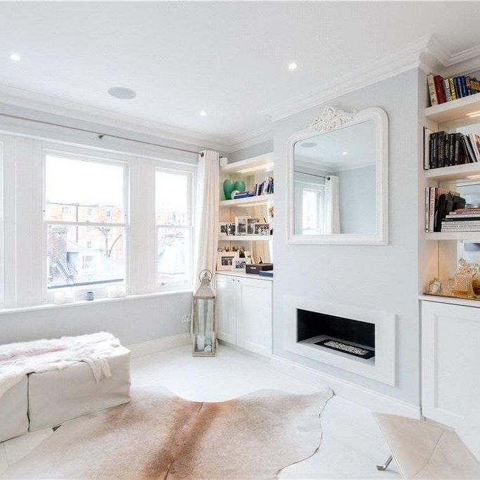 3 bedroom flat to rent - Photo 1