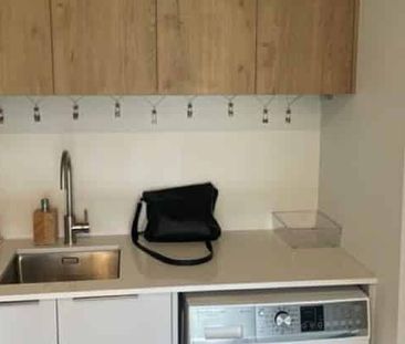 Modern 2BR Townhouse in Wainuiomata - Photo 1