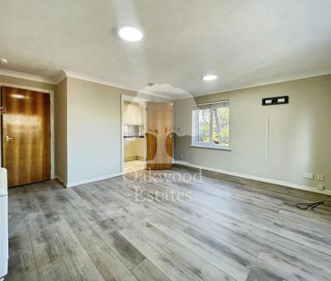 2 bedroom retirement property to rent - Photo 2