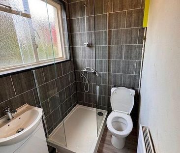 Room in a Shared House, Balmoral Road, BS7 - Photo 5