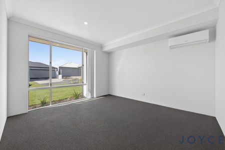 8A Bolsover Street, Wellard WA 6170 - Photo 4