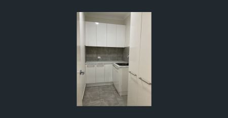 Modern Three Bedroom Home - Photo 2