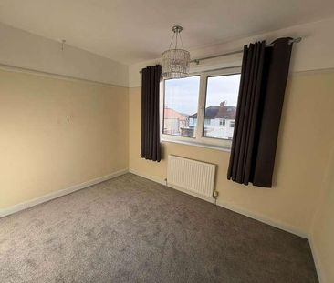 Sheeplands Grove, Barrow-in-furness, LA13 - Photo 3