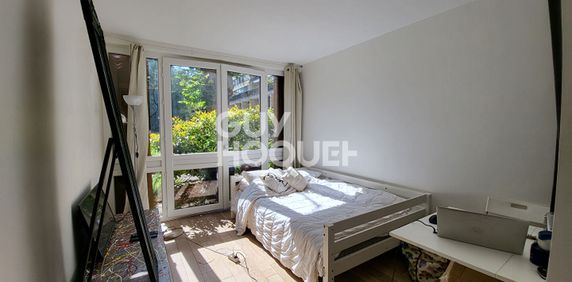 STUDIO en rez de jardin - Photo 2