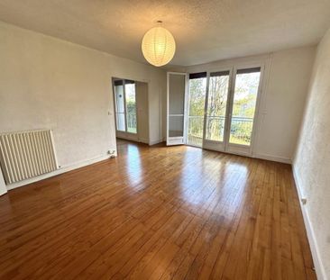 Location Appartement 4 pièces 69m² TALENCE 33400 - Photo 1