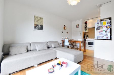 1 bedroom flat to rent - Photo 2