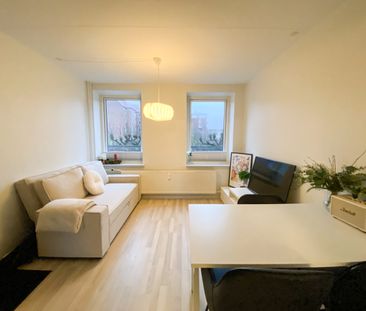Fin 2-værelses lejlighed i Aalborg vestby - Photo 1