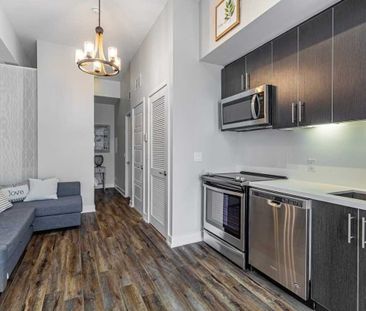 For Lease - 331 Broward Way Unit# 132, Innisfil, Ontario - Photo 5