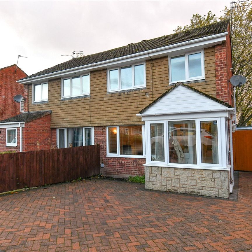 Grange Farm Crescent, CH48 9YD, Newton - Photo 1
