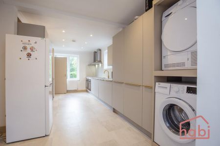 6 bedroom semi-detached house to rent - Photo 2