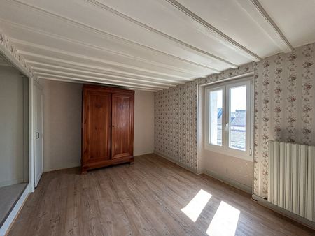 Location Maison 4 pièces 94m² - Photo 2
