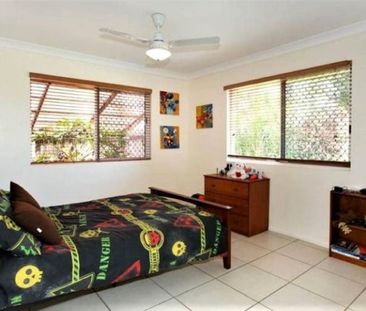 30 Colchester Crescent, Kirwan QLD 4817 - House For Rent | Domain - Photo 3