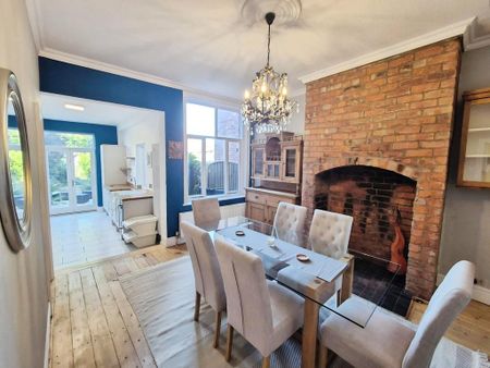 4 bedroom terraced house to rent - Photo 3