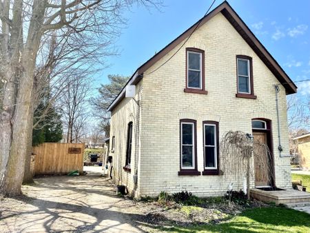 For Lease - 113 William Street, Brockton, Ontario - Photo 2