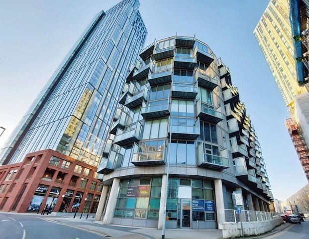 1 bedroom flat to rent - Photo 1