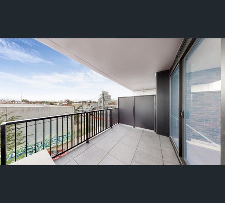 104/18 Lobb Street, Brunswick, Vic 3056 - Photo 3