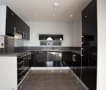 1 Bed Flat, Steamship House, BS1 - Photo 6