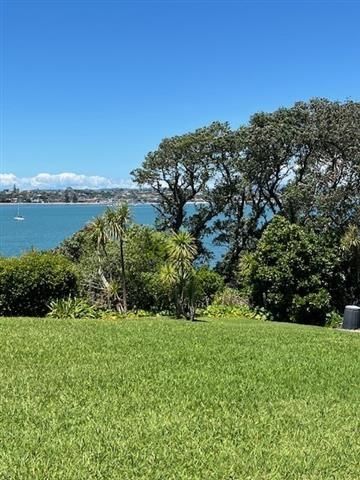 GLENDOWIE HOME + PRIVATE BEACH ACCESS - Photo 5