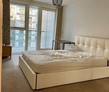 Room in a Shared Flat, Bessemer Place, SE10 - Photo 4