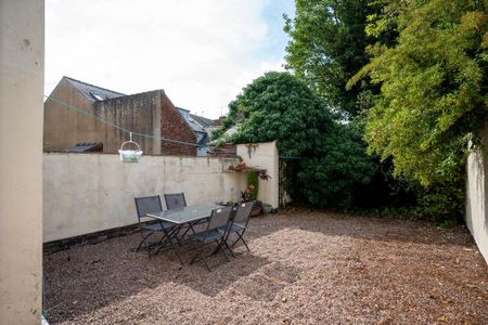 4 bedroom house share to rent - Photo 4