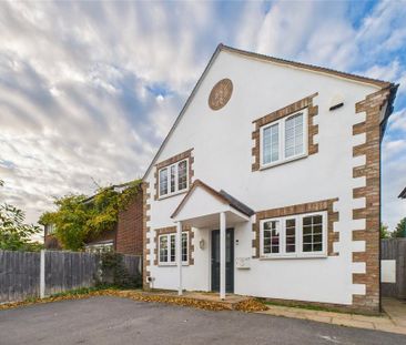 4 bedroom detached house to rent - Photo 4