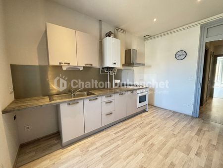 Location Appartement 2 pièces 62m² - Photo 3