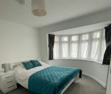 House share to rent on - Photo 6