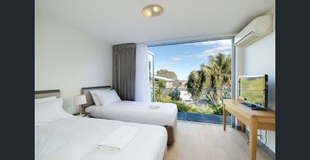 LARGE LUX APARTMENT + PRIVATE BACK YARD - Photo 5