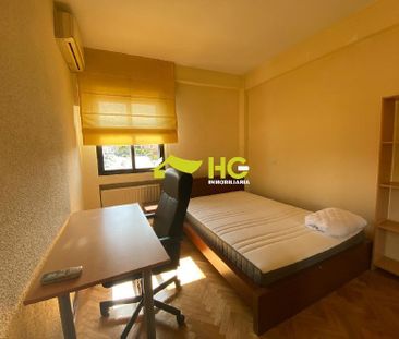 Piso de alquiler en Centro - Photo 3