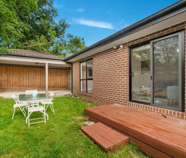 Rear Unit in Quiet Location! - Photo 5