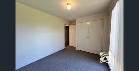 FOUR BEDROOM BEAUTY! - Photo 5