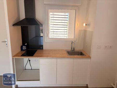 Location Appartement 2 pièces 50m² MARTIGUES 13500 - Photo 4