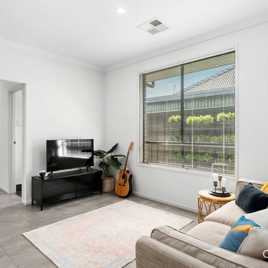 Open to View Monday 27th October 4.30 - 5pm - Photo 1