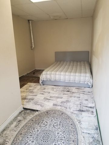 For Lease - 52 Athabaska Avenue, Toronto, Ontario - Photo 3