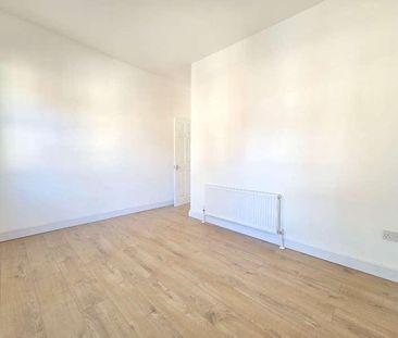 Melbourne Road, Halesowen, West Midlands, B63 - Photo 3