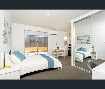 2/17 Westport Street, Madora Bay, WA 6210 - Photo 3