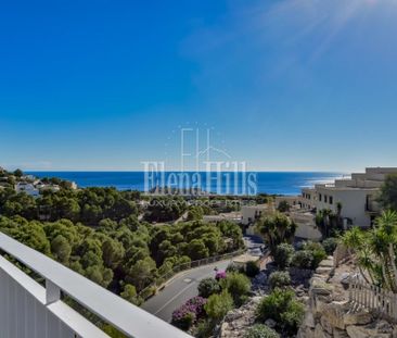 A spacious and modern apartment in Altea la Vella, Alicante for sho... - Photo 5