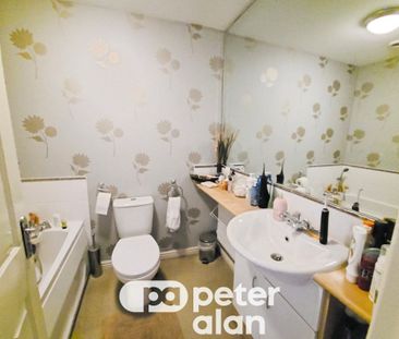 Llwyn Teg, Swansea - Photo 6