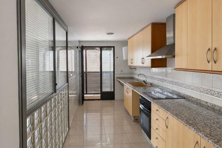 Piso de alquiler en Calle Begoña, Pueblo - Photo 3