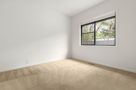 2 Edward Street, Brighton East VIC 3187 - House For Rent | Domain - Photo 2