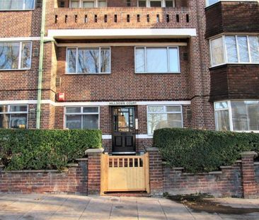 14 Hilldown Court, Streatham High Road, London, SW16 3NU - Photo 4