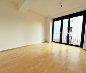 Zeit für das Wesentliche: Sonnige Loft-Wohnung mit gehobener Aussta... - Foto 1